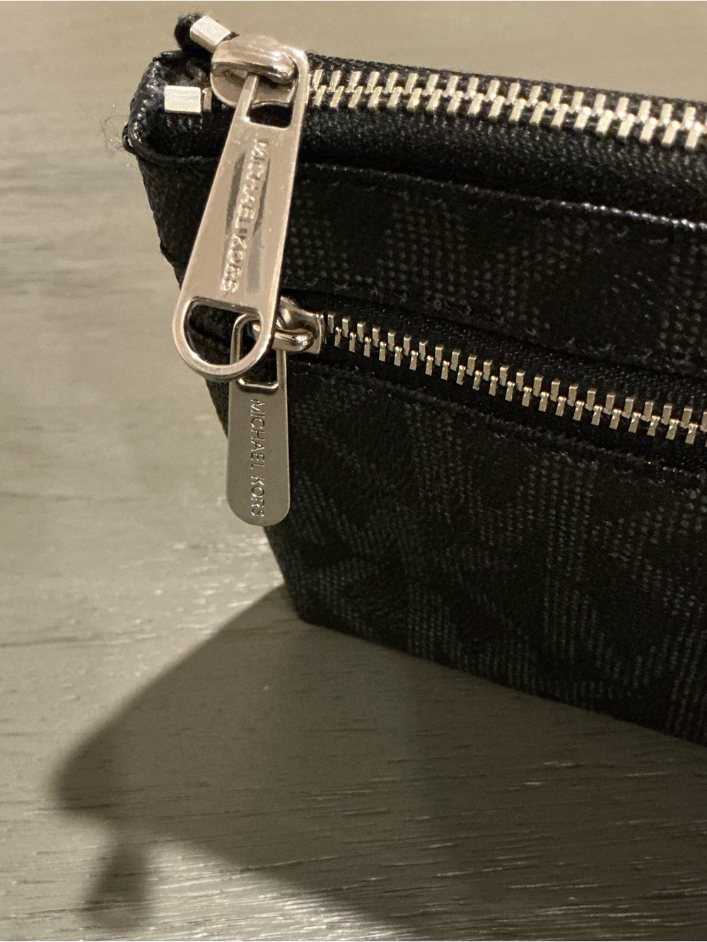 Michael Kors 2 way Black Wristlet with Silver Hardware - Picture 8 of 8